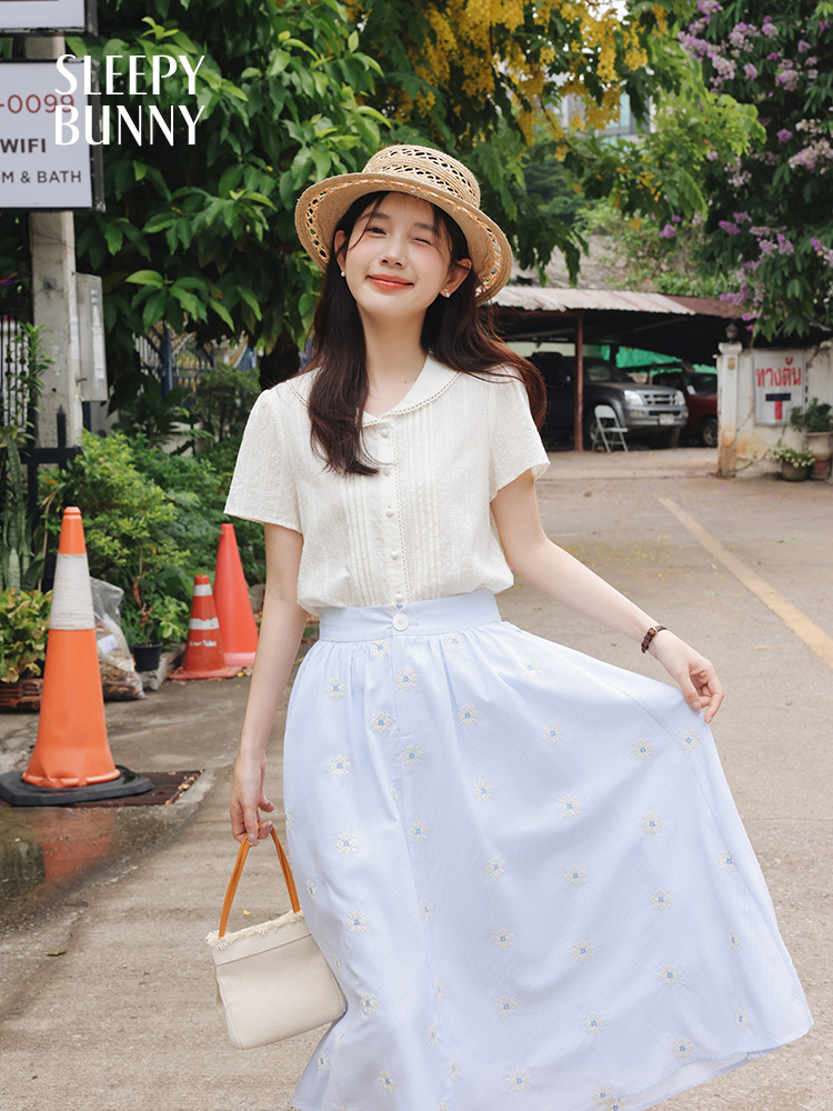 Vintage White Shirt Floral Emb - Midi Skirt Floral บทวิจารณ์และราคา