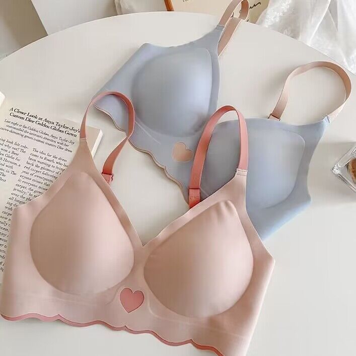 Seamless Invisible Bra For Wom - Bralette Triangle Set บทวิจารณ์และราคา
